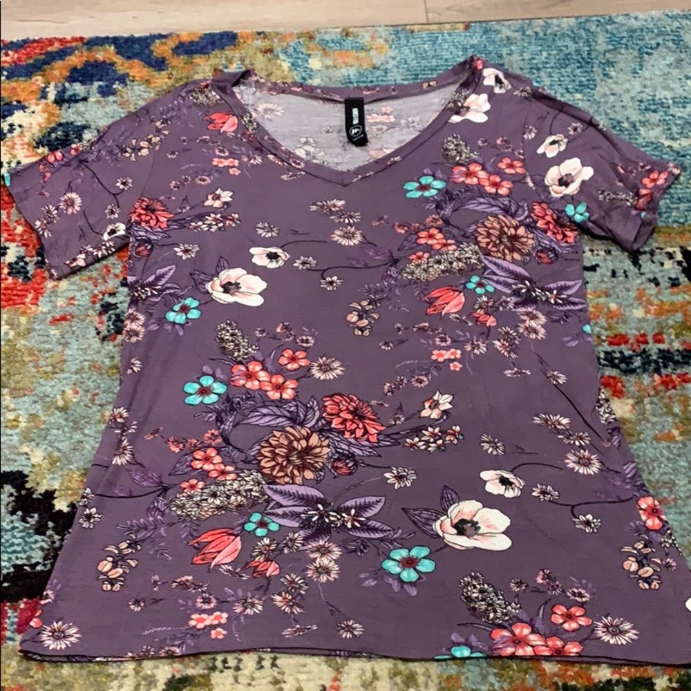 Never Worn Agnes and Dora Floral Top